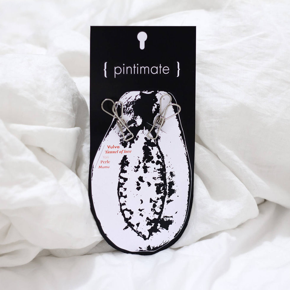 Editorial- und Produktdesign für die Marke „pintimate“ mit illustrativem Körpermotiv und minimalistischer Verpackung – konzeptuelles Branding und Printdesign