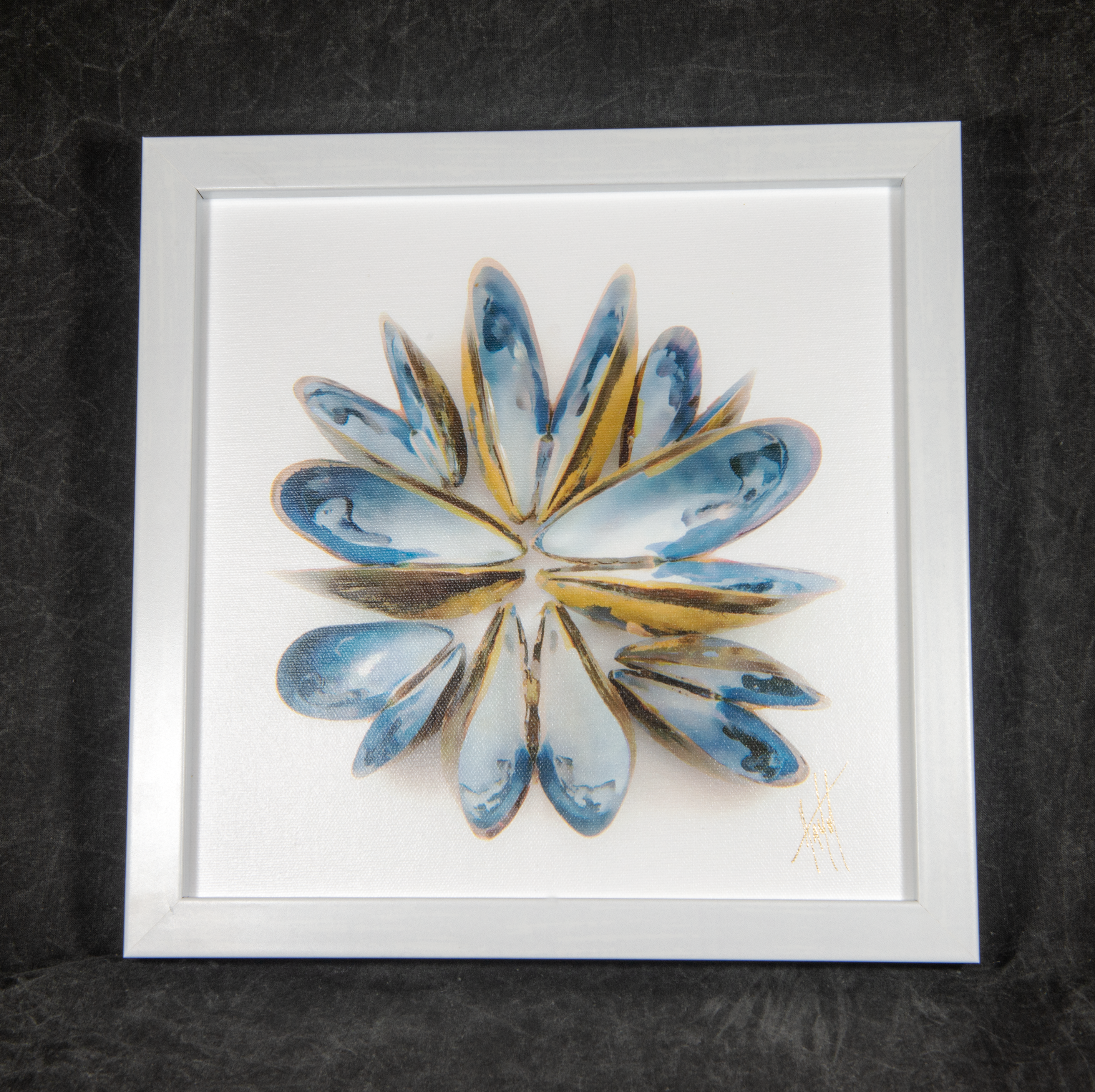 WF1 11X11 Custom Framed "Mussels Flower"