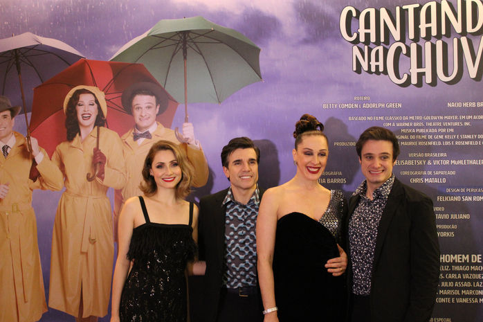 Estreia VIP do espetáculo Cantando na Chuva conta com a participação de várias celebridades