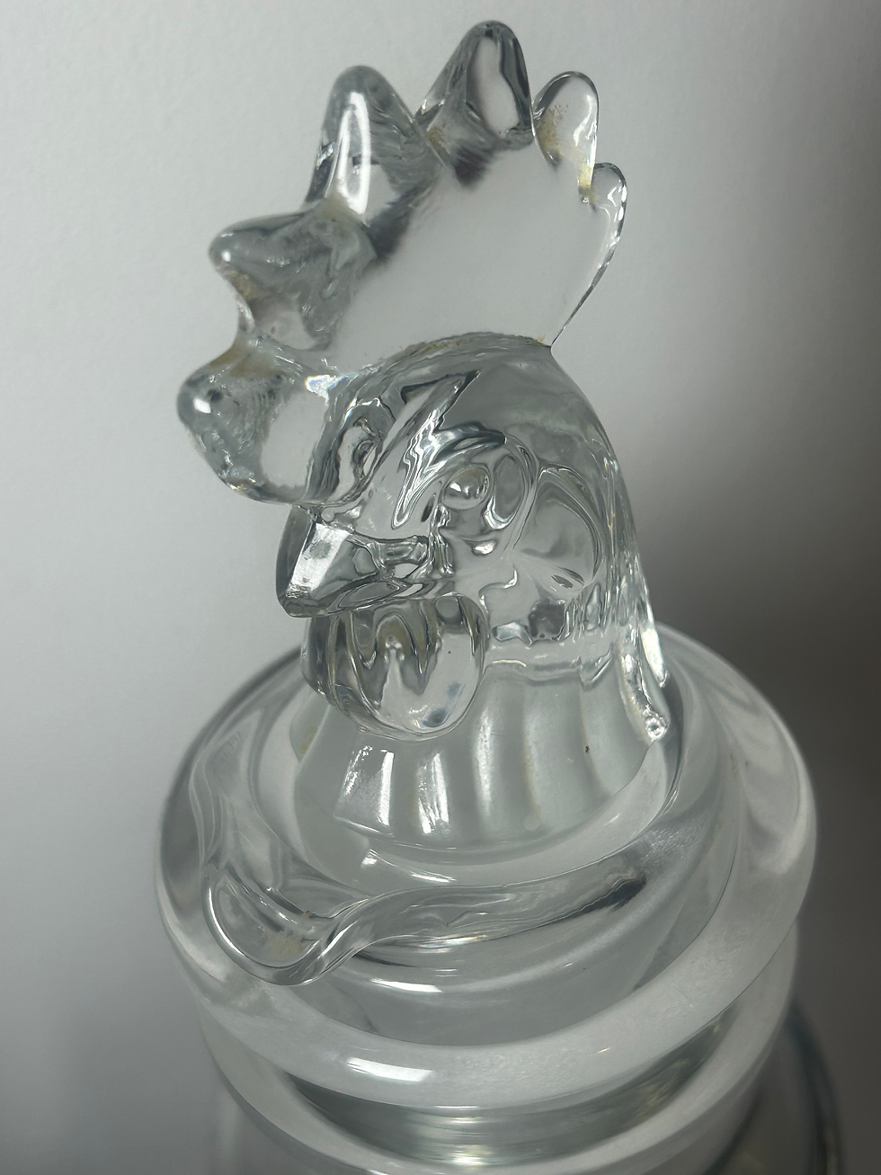 Thumbnail: Vintage Heisey Cobel Glass Rooster Head Cocktail Shaker