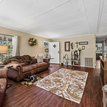 Living room at 110 Plumosa Drive Georgetown, FL 32139