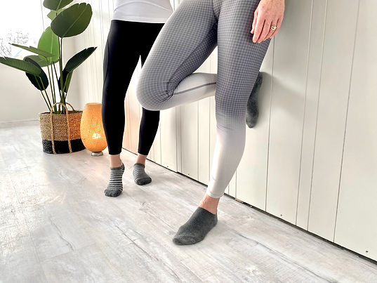 Pilates Mat Classes, Physio Mat Classes, Barre Class, HIIT Classes, Circuit Classes and more at Featherstone Physio Pilates in Mosman Park