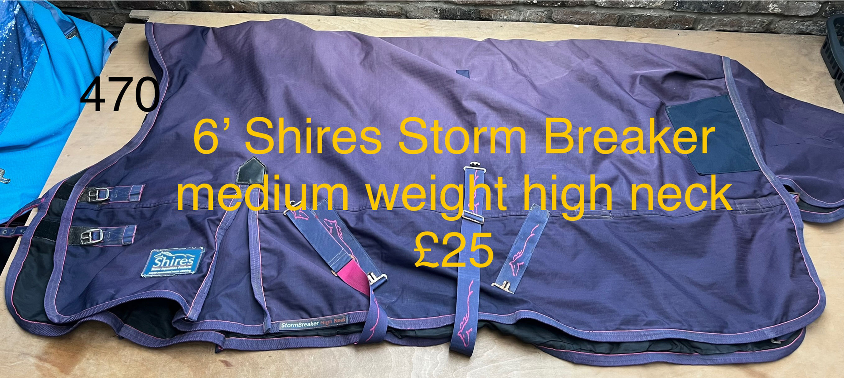 6’0’’ shires storm breaker turnout rug, medium weight, high neck