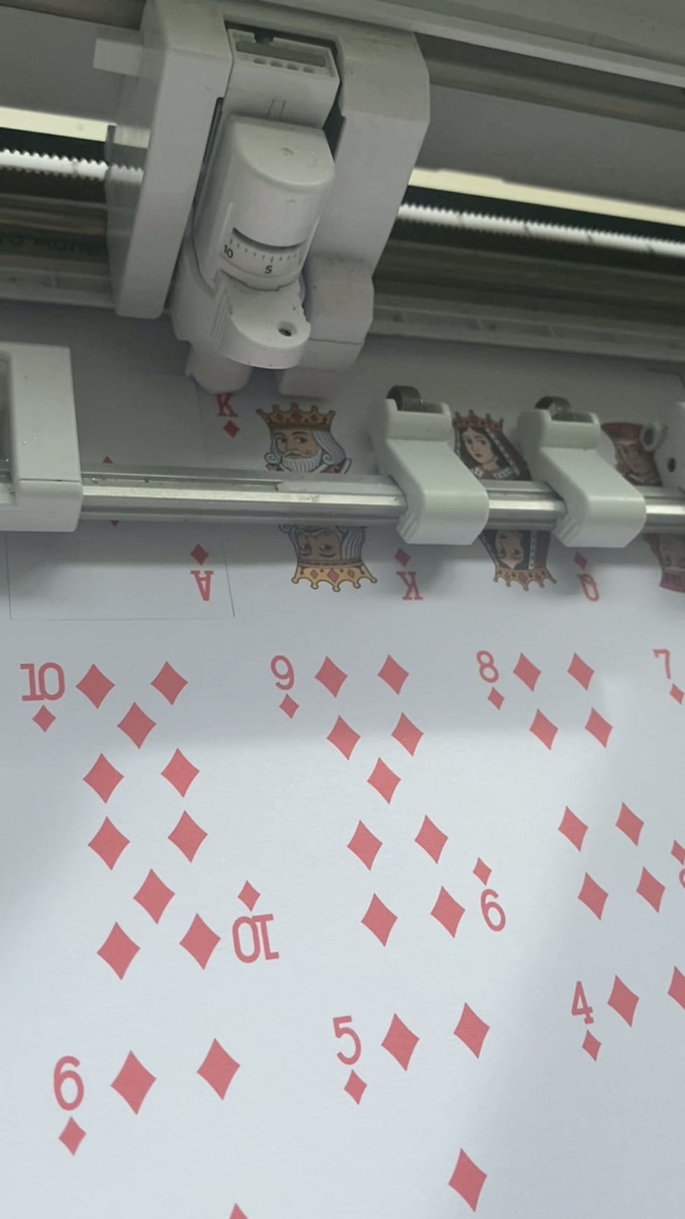 Thumbnail: Playing Cards Cake Topper
