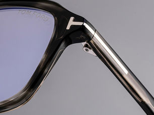 Tom Ford Eyeglasses: The Signature of Sophistication
