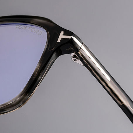 Tom Ford Eyeglasses: The Signature of Sophistication