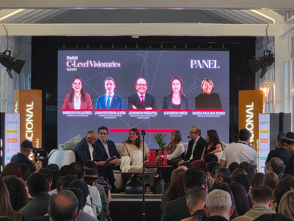 Miembros de CERES participaron en el Forbes C-Level Visionaries Summit desarrollado en Guayaquil