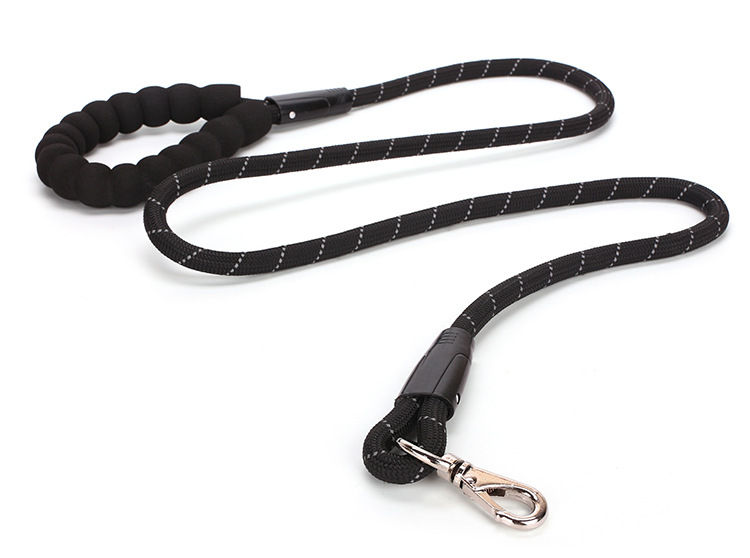 Black shock-absorbing pet leash with padded handle