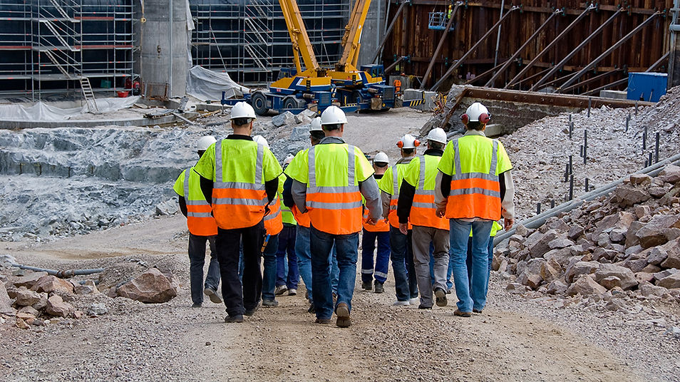construction-workers-featured.jpg