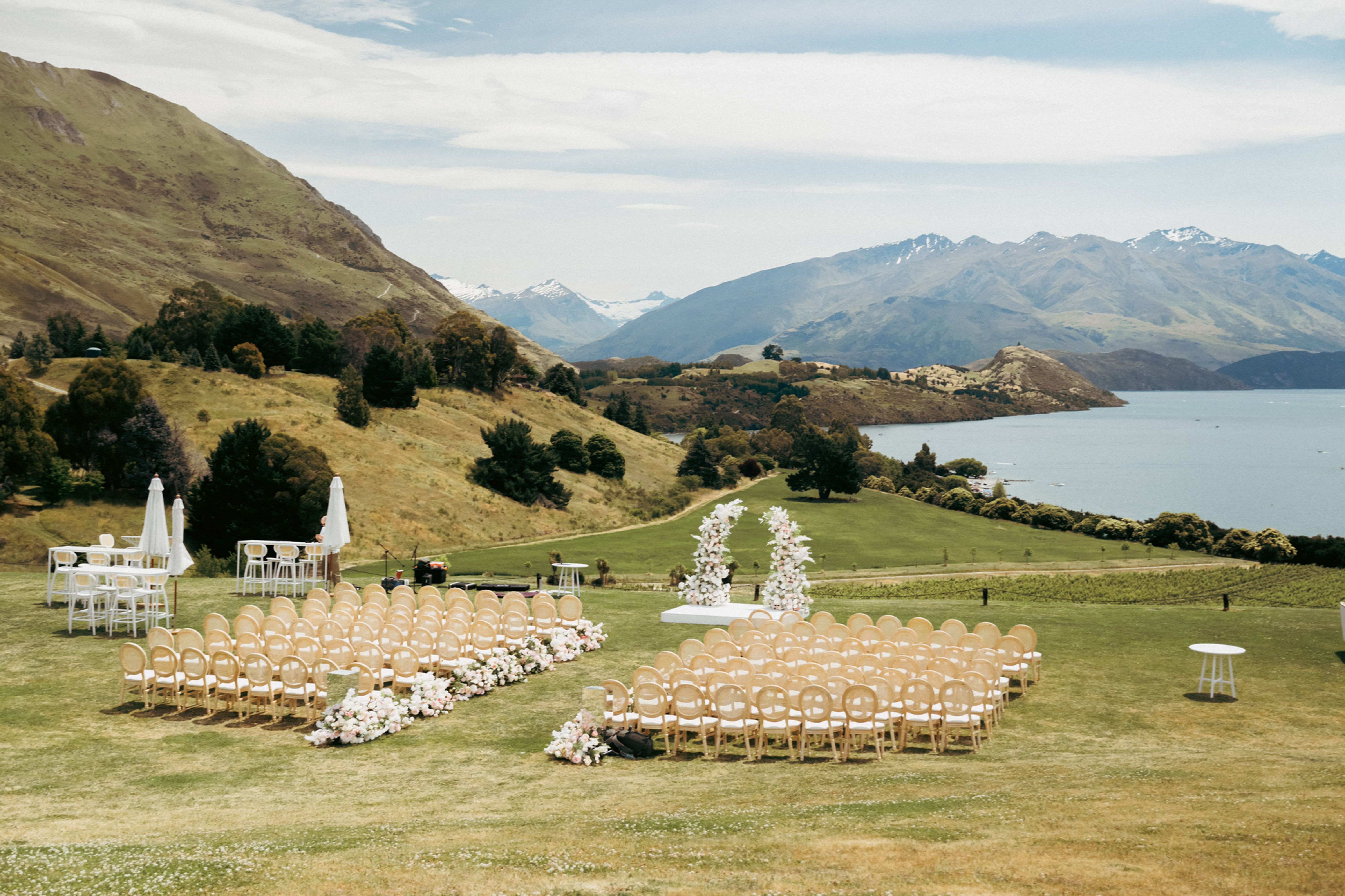 C93. wedding at rippon hall