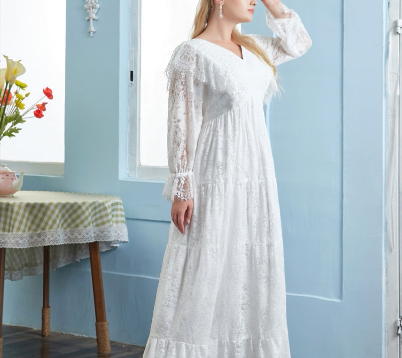 Thumbnail: Plus Size Customized Wedding Dress - PDA302