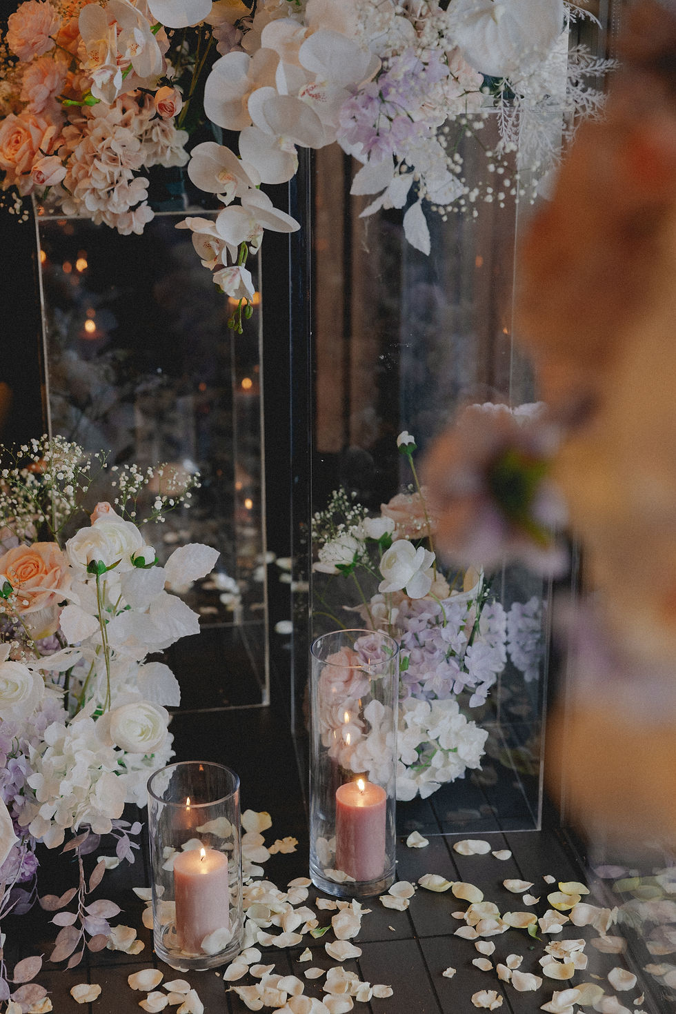 Thumbnail: Clear plinth with floral