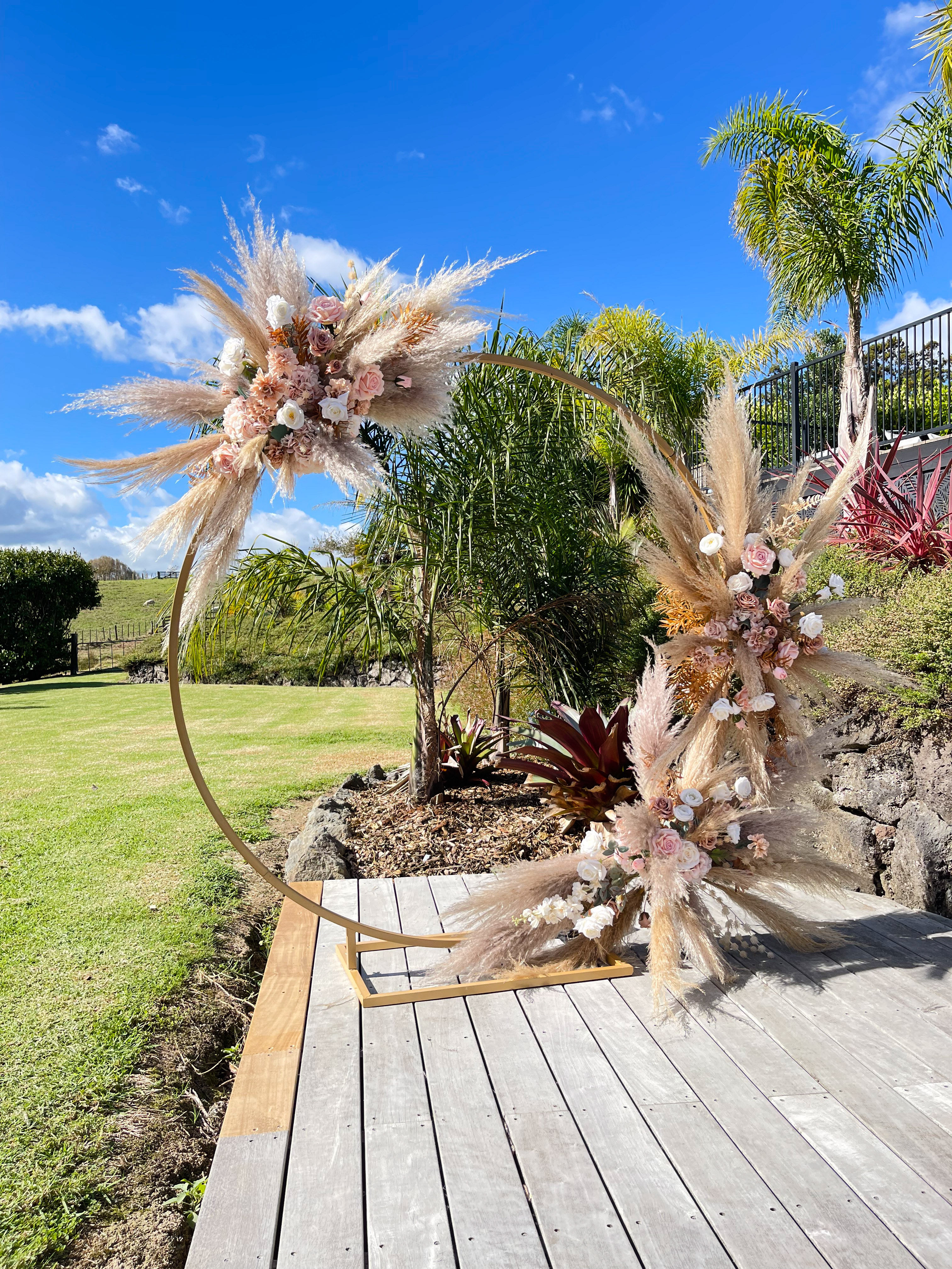 Gold round arch with boho floral