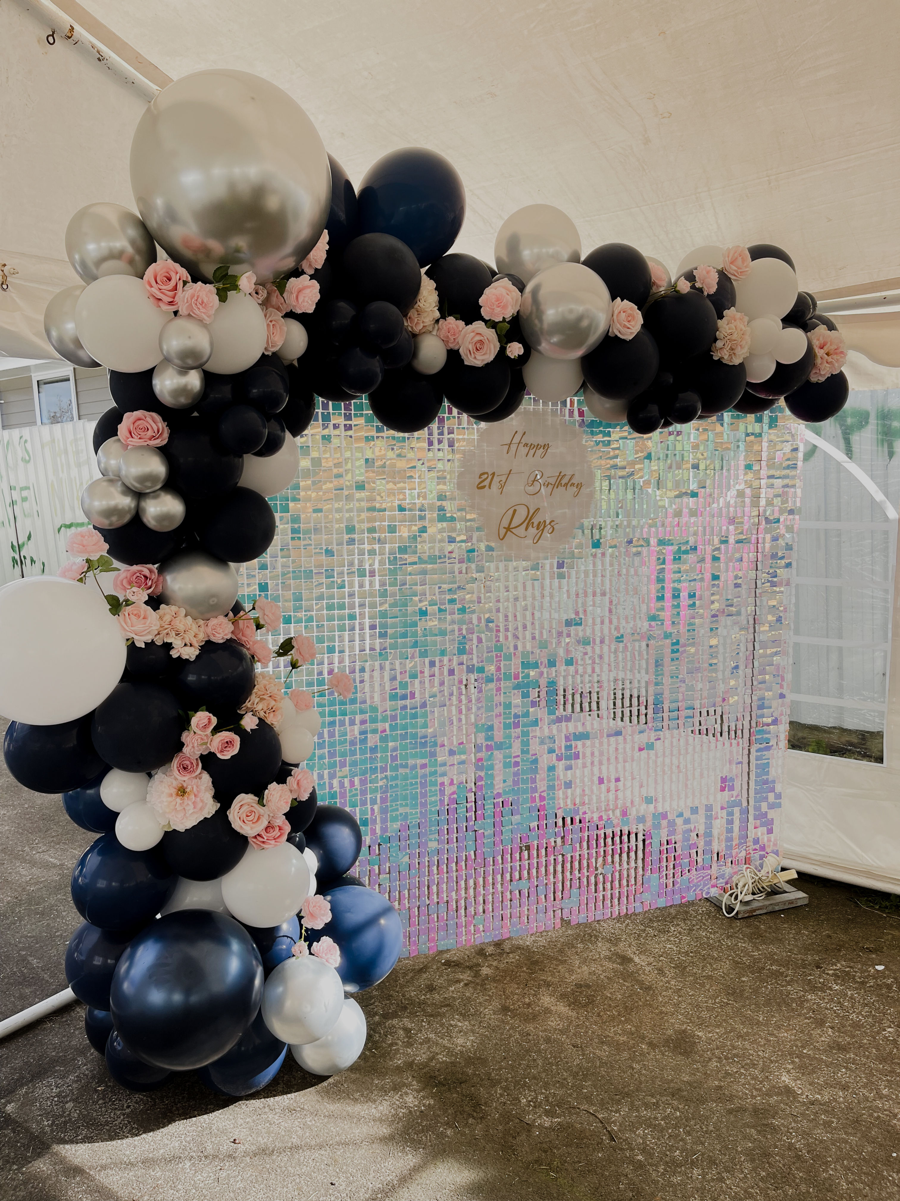 Mermaid color wave wall with garland