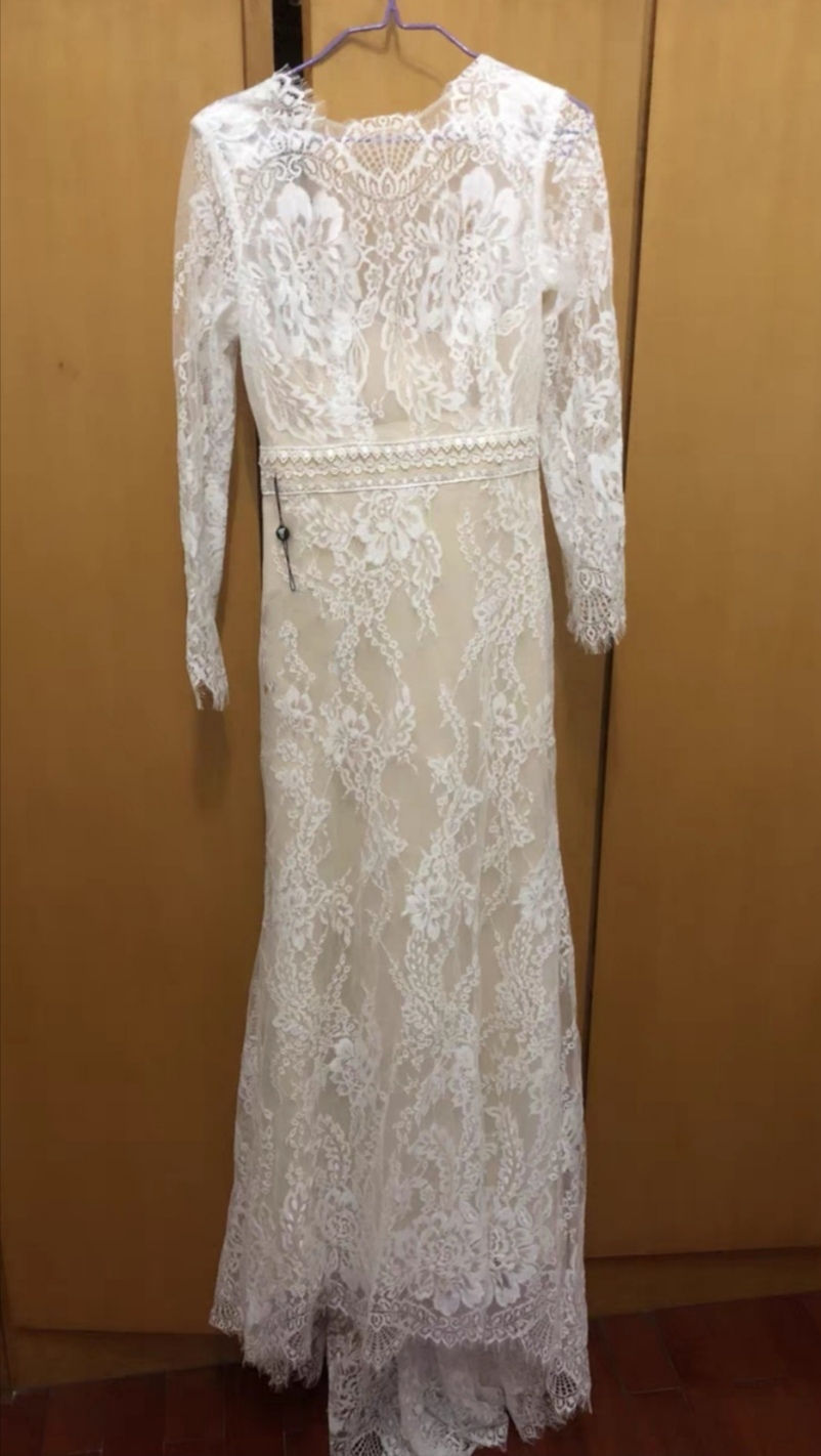 Thumbnail: Customized Wedding Dress - DM202