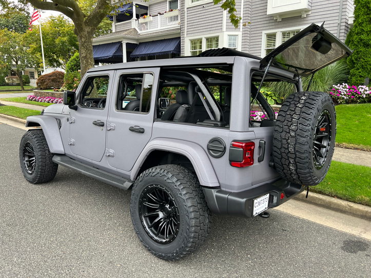 Custom built gray trailcoated jeep
