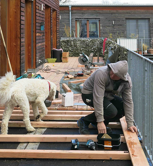 Neuverlegung der Terassendielen in Eigenarbeit