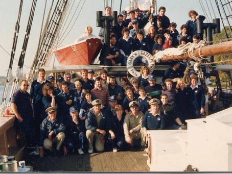 Crew photo from the fall of 1987 on deck of Gazela