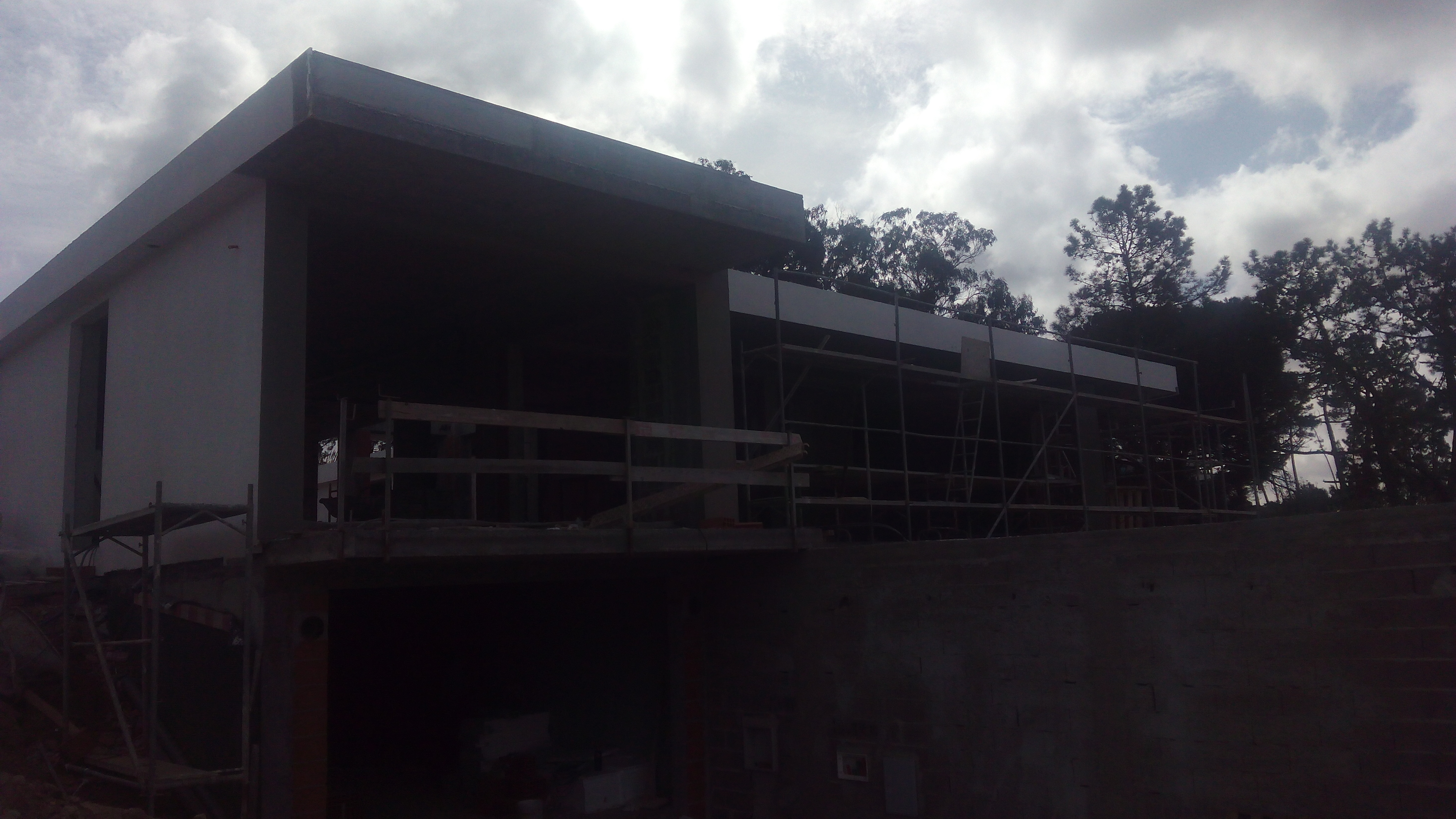 Vista de alçados da moradia