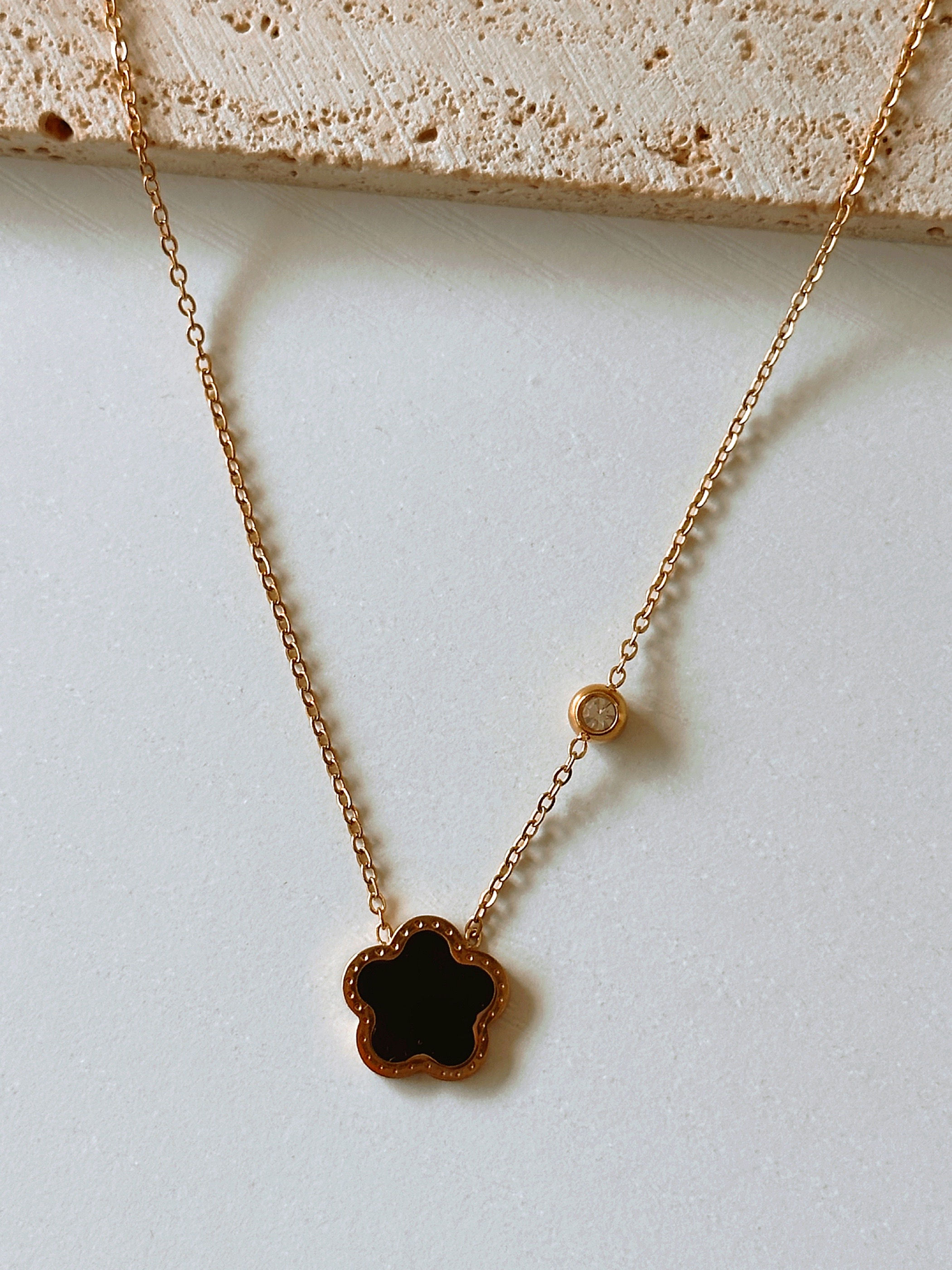 Sadiya Black Necklace