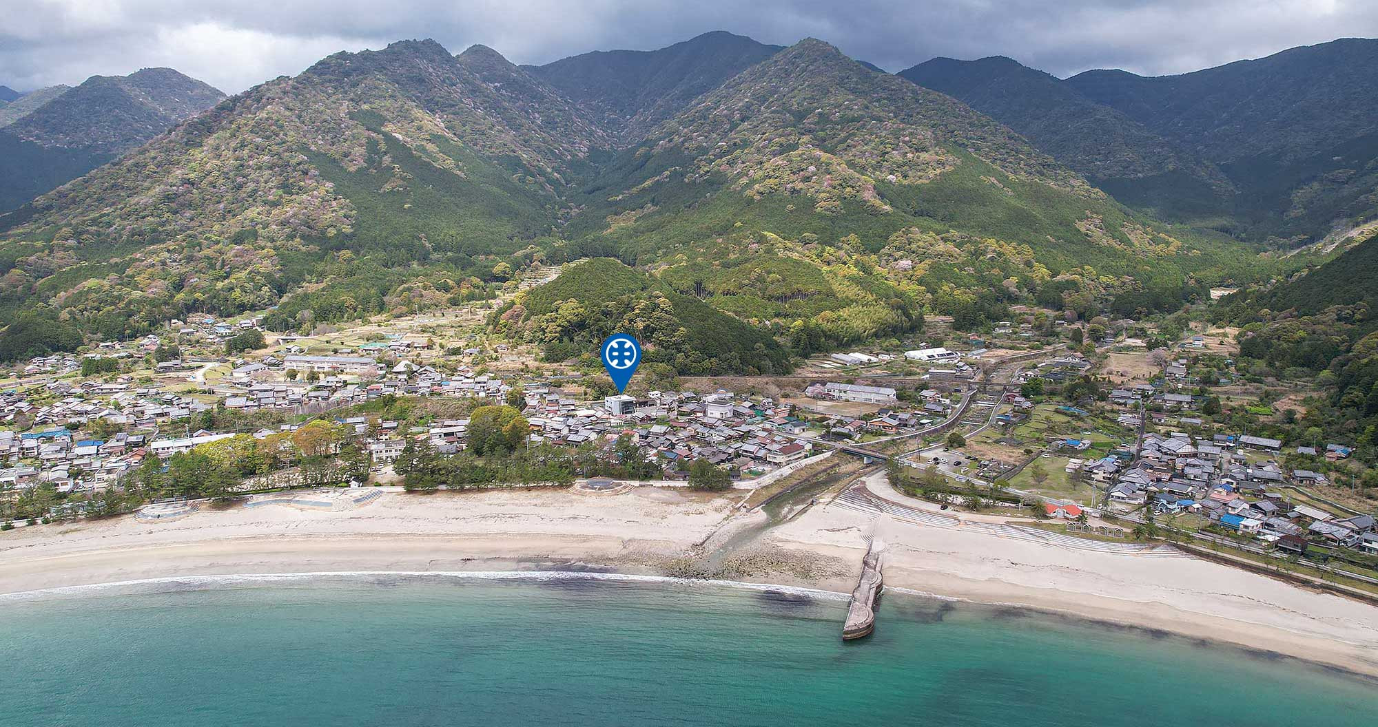 8c8878_8f4a7e08087a415c89cfb19