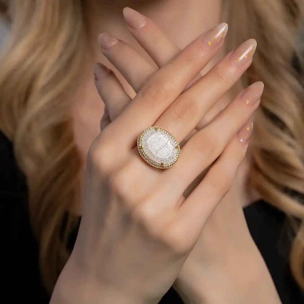 Thumbnail: Moonstone Ring
