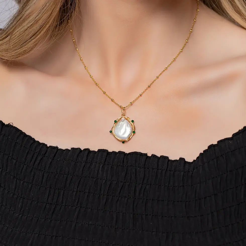 Thumbnail: Emerald Bead Pearl Necklace