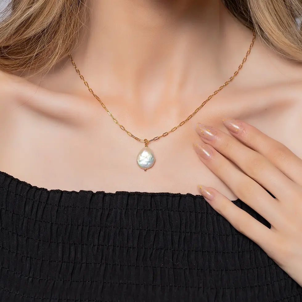 Thumbnail: Single Pearl Necklace