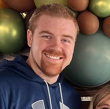 329417541_762734088352028_939287385422998212_n_edited.jpg