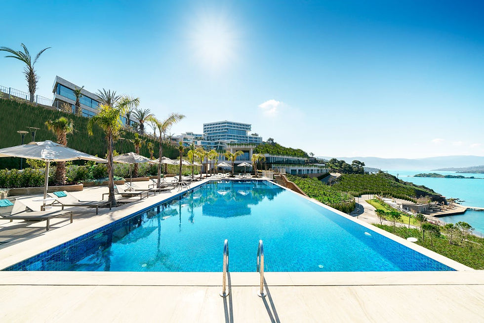 Lujoso resort con todo incluido y piscina con vistas al mar Egeo en Bodrum
