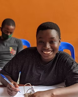 11d66296-9570-4bc5-8e44-975bd4d3c91b 2_edited.avif