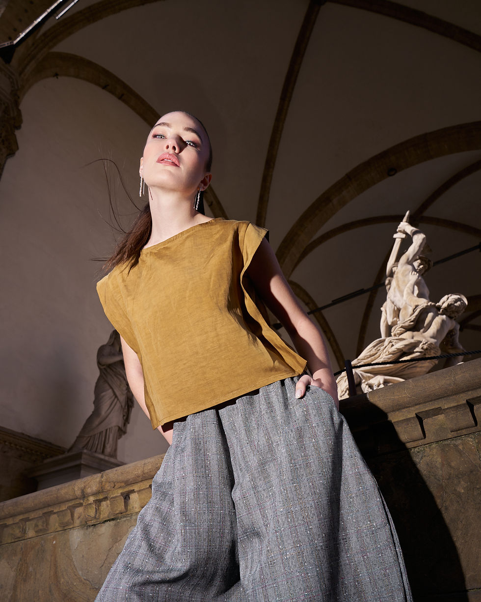 Top donna in viscosa color senape – Made in Italy