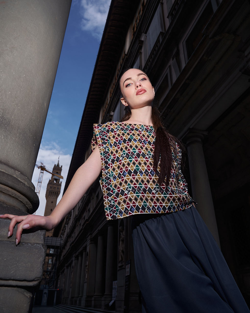 Top donna geometrico multicolor in viscosa