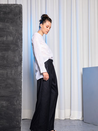 Kai white & Nolde black.jpg