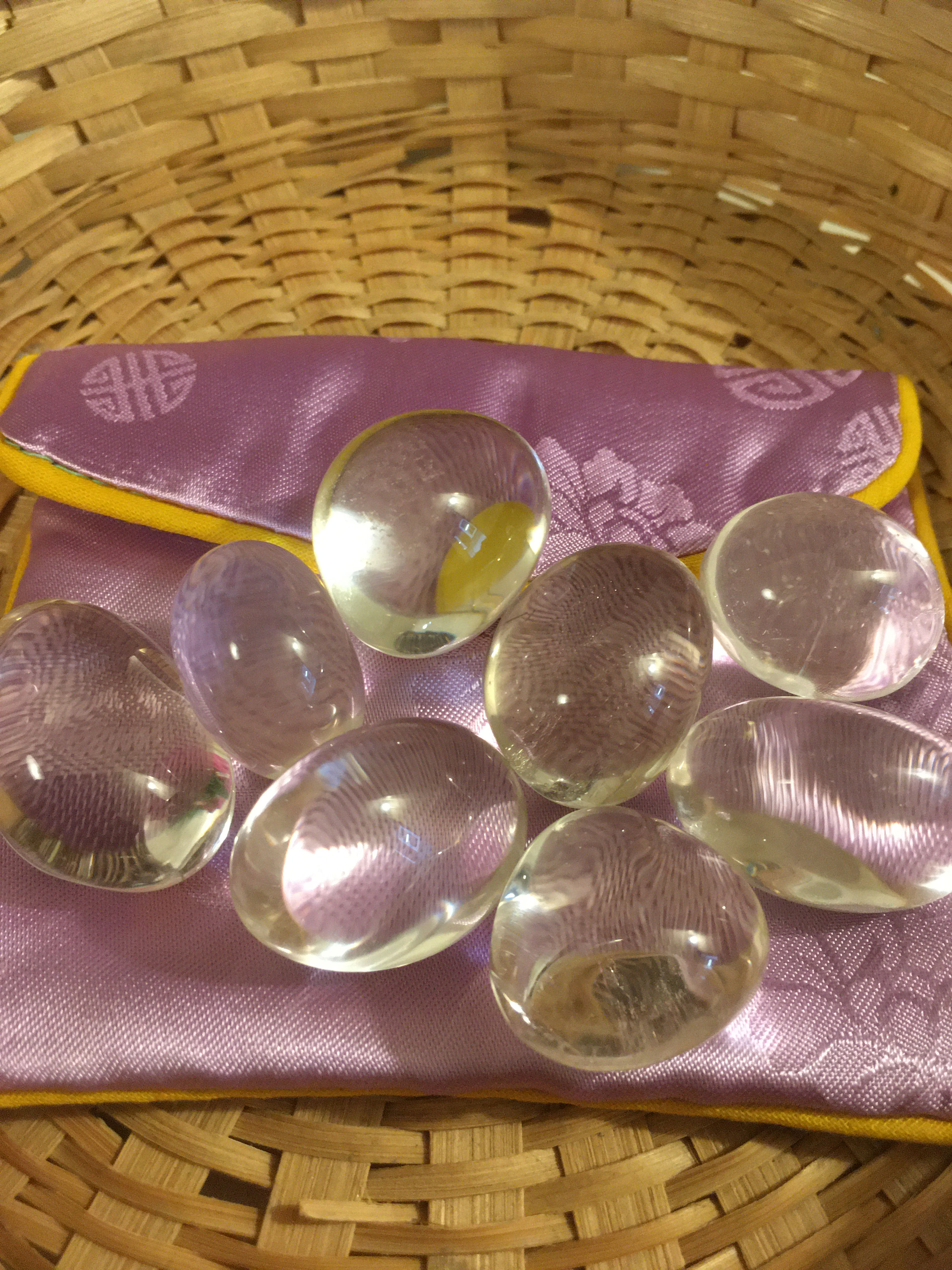 Clear Quartz Tumbled Stones large