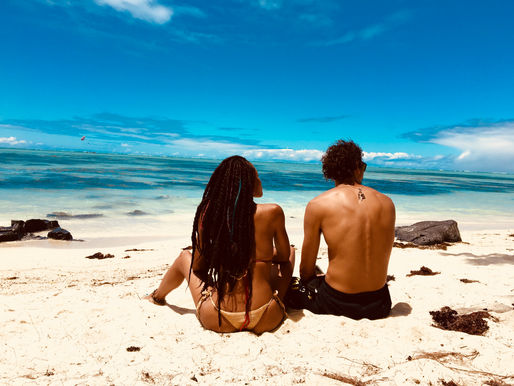 10 ways to keep it hot on the road, with your partner.