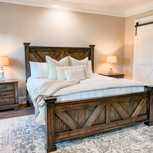 Bedrooms & Closets