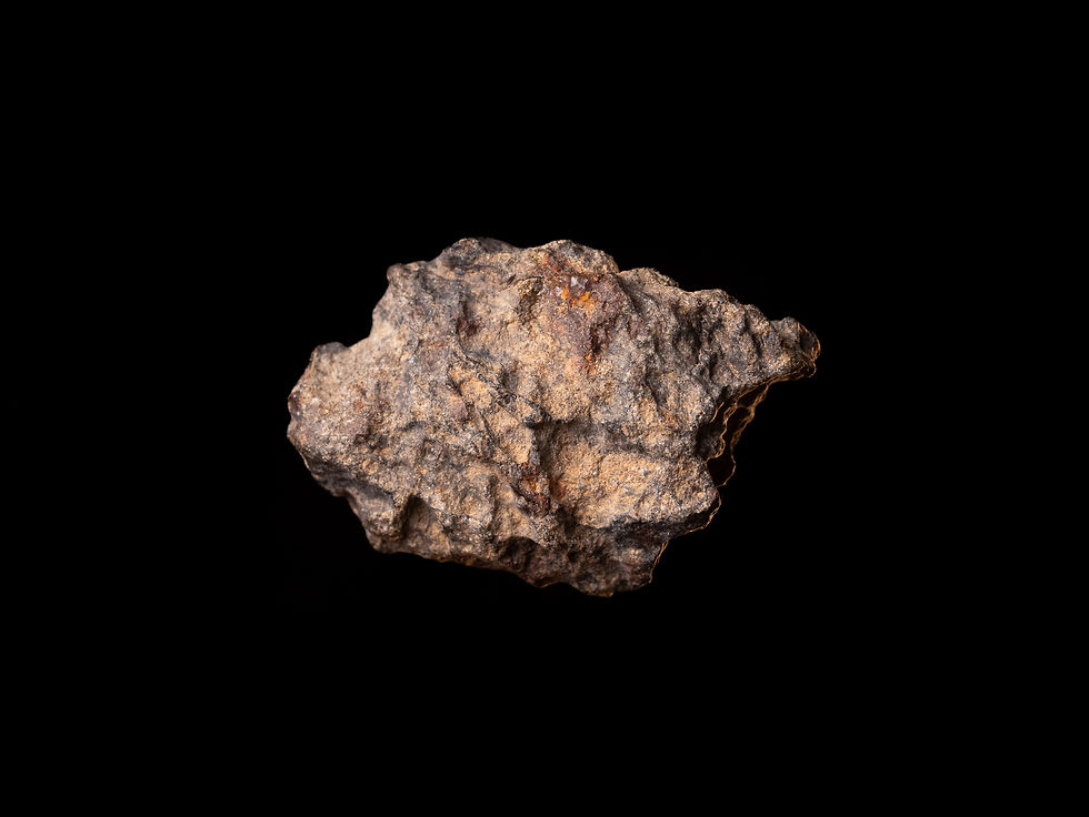Meteorito condrita ordinaria NWA 16550 (LL6) 4g