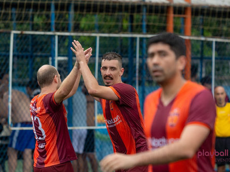 Sob dilúvio, Pisa gera volume, briga até o fim, mas fica a um gol do empate na Copa Amstel
