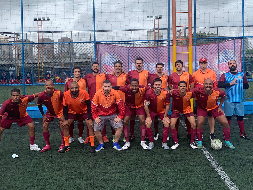 Após atraso do adversário, Pisa foi para o jogo