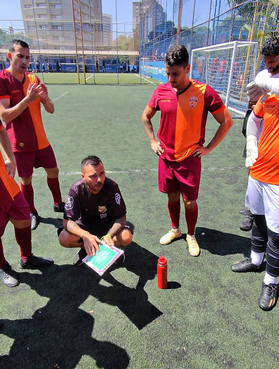 Kaká fez os ajustes necessários durante o intervalo para o time seguir à frente
