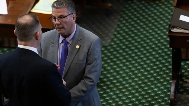 Legislative leaders in Austin insist that the 2019 hemp law’s “loophole” has led to unregulated, high-THC products endangering public health texastribune.org. Lt. Gov. Dan Patrick and allies have made a sweeping THC ban a top priority this session texastribune.org.