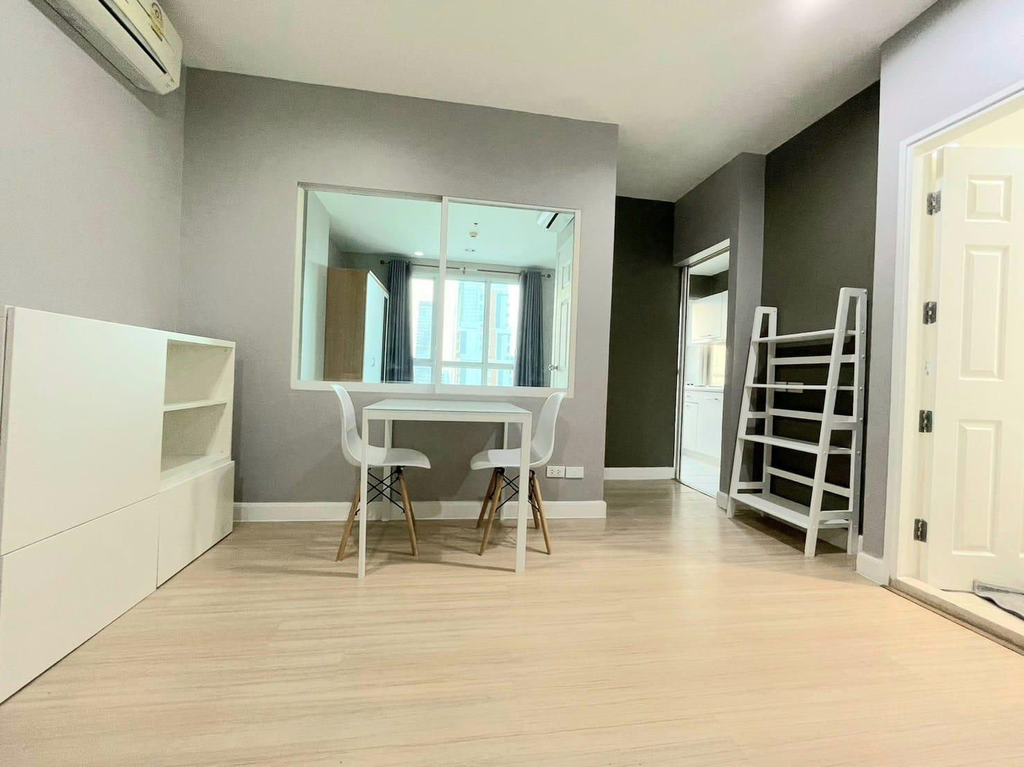 [DL|1972] Life@Sathorn 10 1 Condominium — For Rent