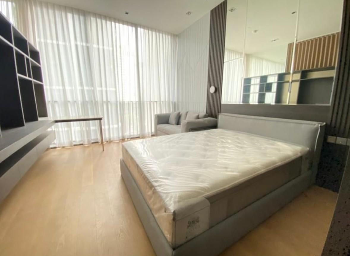 [DL|523] 28 Chidlom 1 Condominium — For Rent