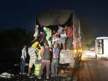 मध्यप्रदेश : विभिन्न सड़क हादसों में चार महिलाओं समेत आठ प्रवासी मजदूरों की मौत