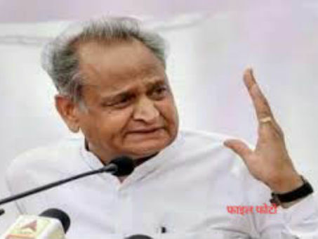 गहलोत मंत्रिमंडल की बैठक में पायलट समेत कई मंत्री नहीं पहुंचे