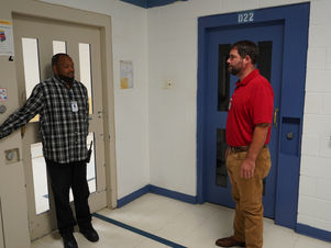Senator Jeff Tate Makes Surprise Vist To East Mississippi Correctional Facility 