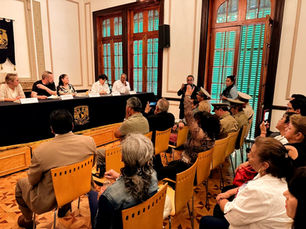Piden incluir en la Ley a Trabajadores No Asalariados durante la Presentación del libro "El Servicio Invisible"  
