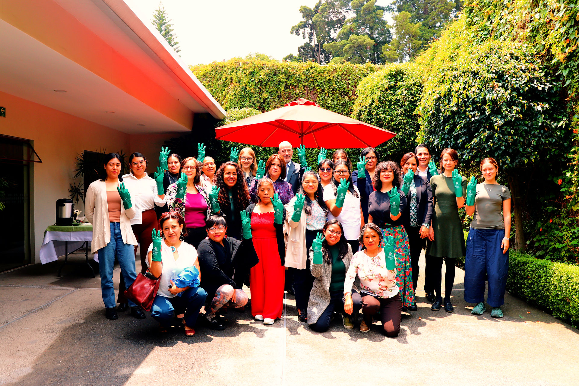 Trabajadora Guante verde
