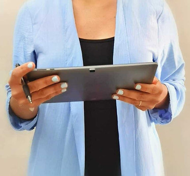 Cuir chevelu sec, cheveux gras, pellicules, démangeaisons, dermite séborrhéique, psoriasis, chute de cheveux, cheveux secs et cassants.